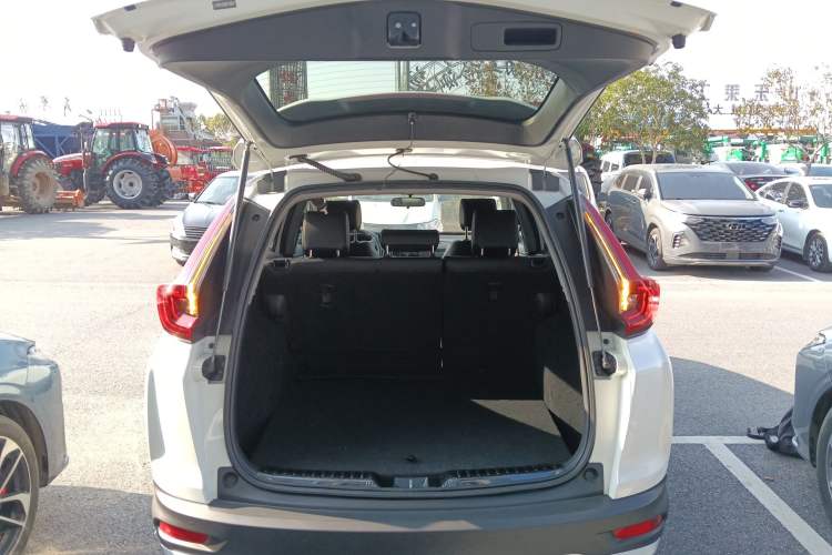 Used Honda CR-V 2021 240TURBO CVT 2WD Fashion Edition Trunk