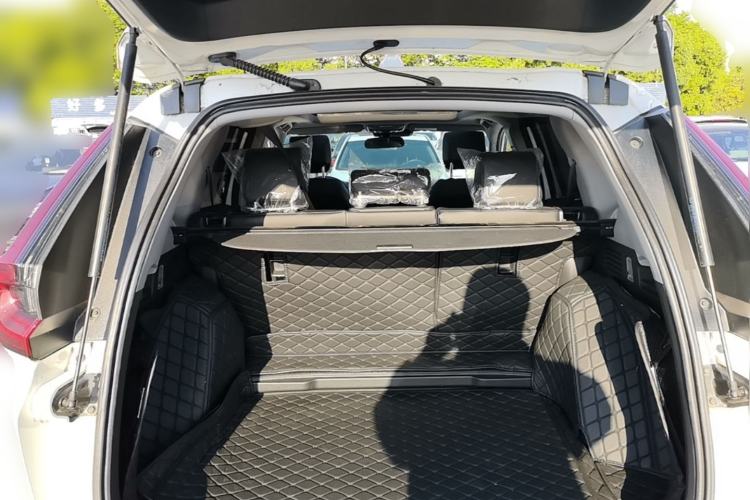 Used Honda CR-V 2021 240TURBO CVT Two-Wheel Drive Urban Edition Trunk