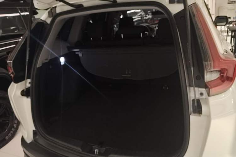 Used Honda CR-V 2021 Rui Hybrid 2.0L 2WD Pure Edition Trunk