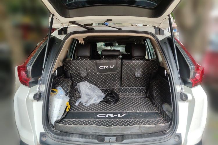 Used Honda CR-V 2021 240TURBO CVT 2WD Comfort Version Trunk