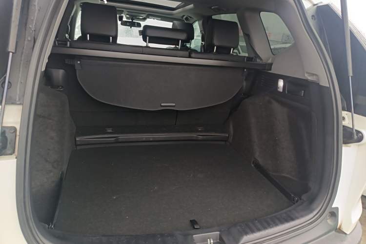 Used Honda CR-V 2021 240TURBO CVT Four-Wheel Drive Luxury Edition Trunk