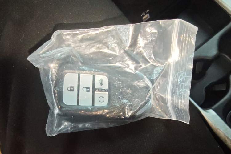 Used Honda CR-V 2021 240TURBO CVT 2WD Comfort Version Vehicle Key