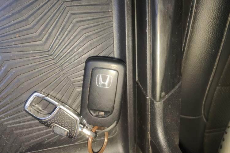 Used Honda CR-V 2021 240TURBO CVT 2WD Black Jazz Edition Vehicle Key