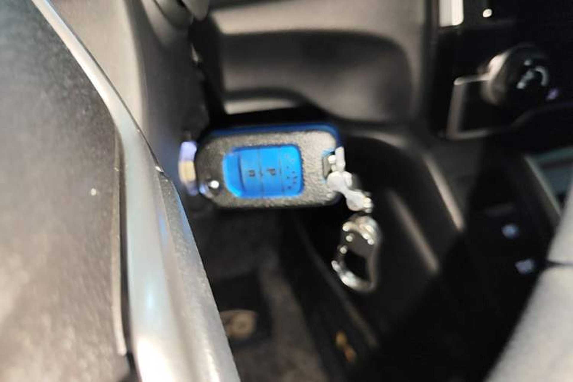 Used Honda CR-V 2021 240TURBO CVT 2WD Comfort Version Vehicle Key