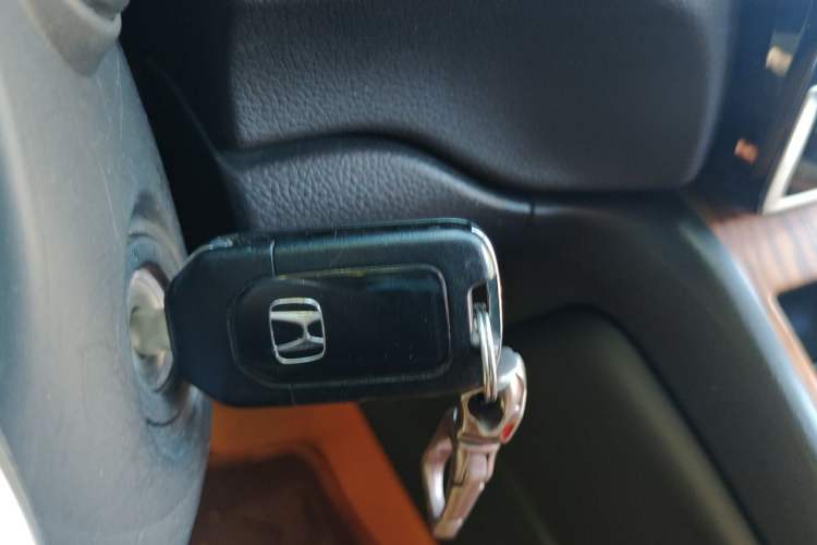 Used Honda CR-V 2021 240TURBO CVT 2WD Comfort Version Vehicle Key
