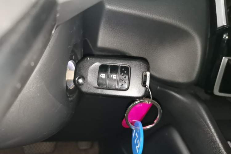 Used Honda CR-V 2021 240TURBO CVT 2WD Comfort Version Vehicle Key