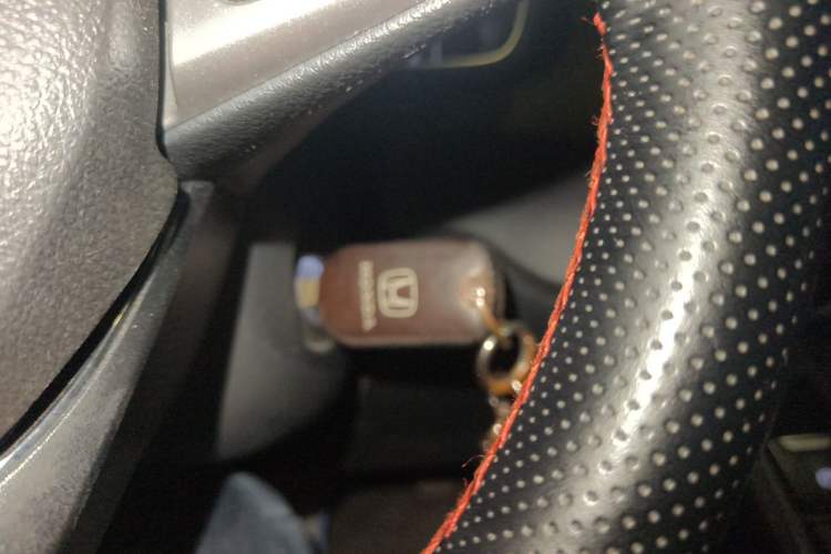 Used Honda CR-V 2021 240TURBO CVT 2WD Comfort Version Vehicle Key