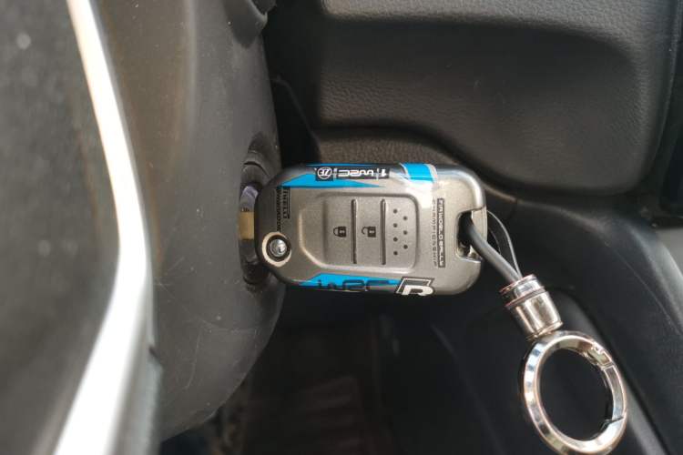 Used Honda CR-V 2021 240TURBO CVT 2WD Comfort Version Vehicle Key