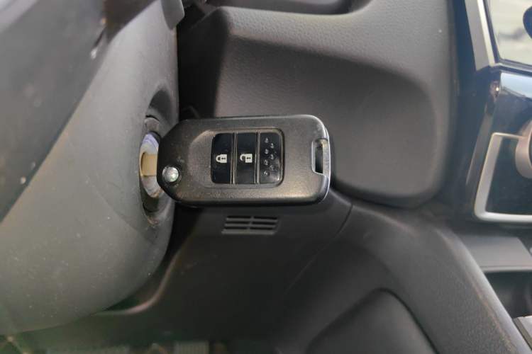 Used Honda CR-V 2021 240TURBO CVT 2WD Comfort Version Vehicle Key