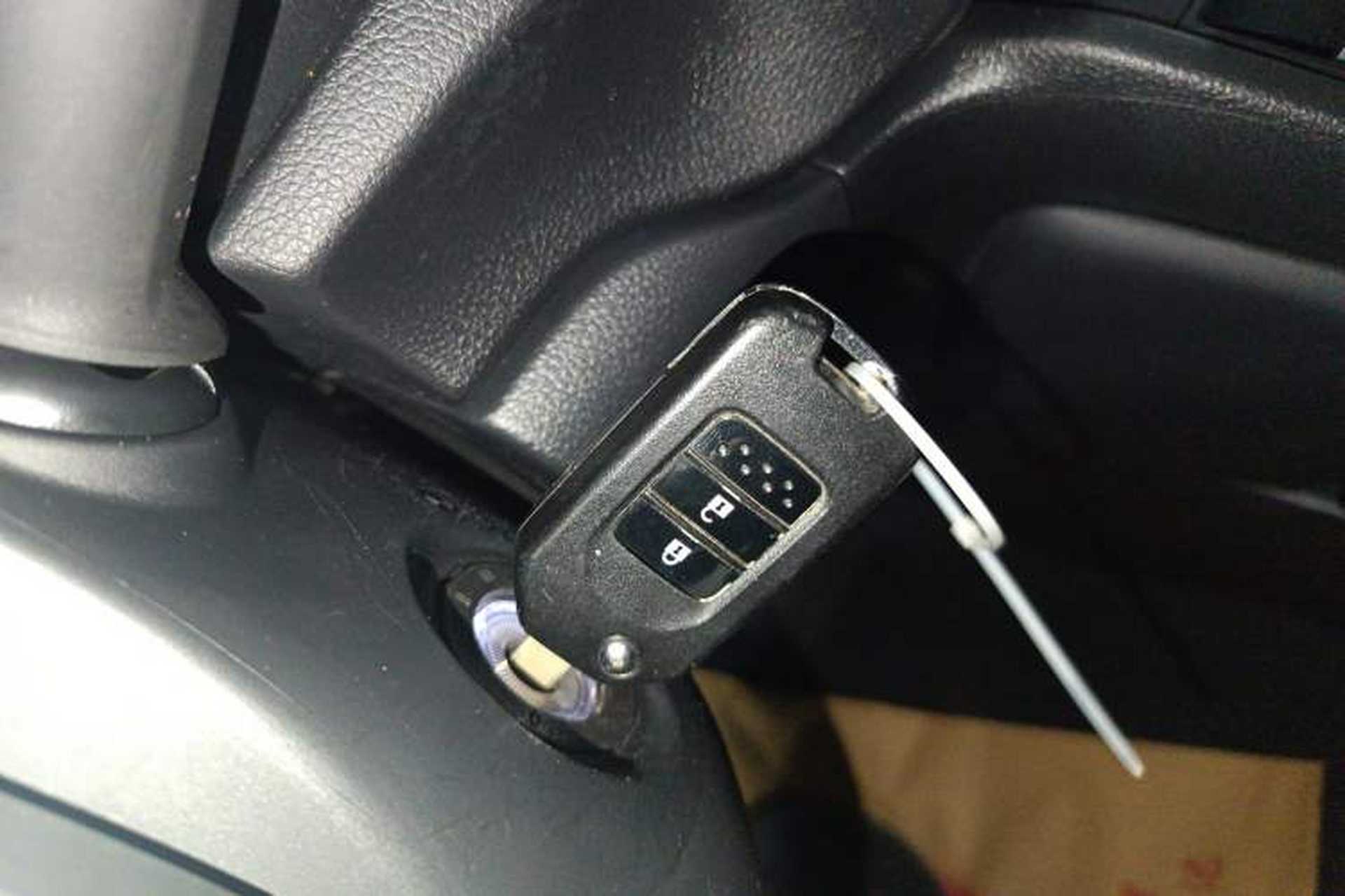 Used Honda CR-V 2021 240TURBO CVT 2WD Comfort Version Vehicle Key