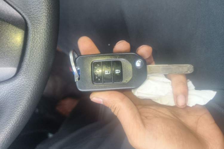 Used Honda CR-V 2021 240TURBO CVT 2WD Comfort Version Vehicle Key