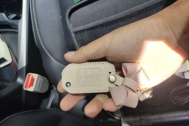 Used Honda CR-V 2021 240TURBO CVT 2WD Comfort Version Vehicle Key