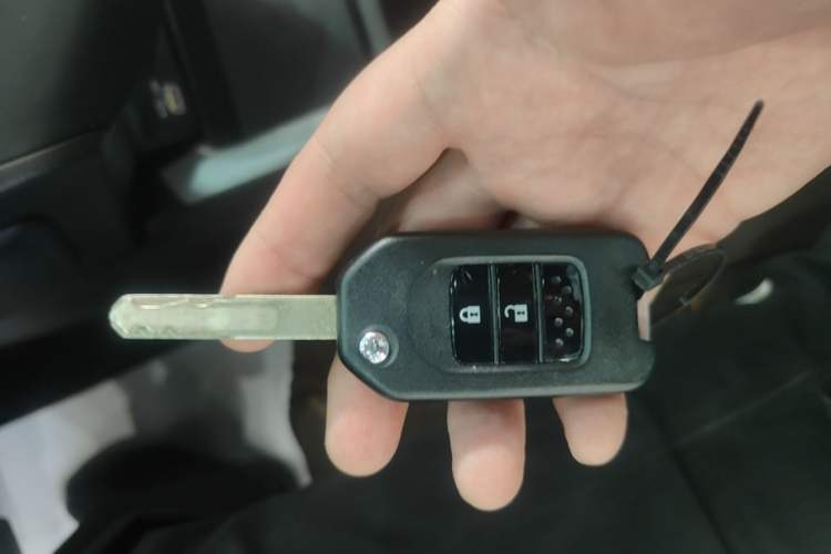 Used Honda CR-V 2021 240TURBO CVT 2WD Comfort Version Vehicle Key