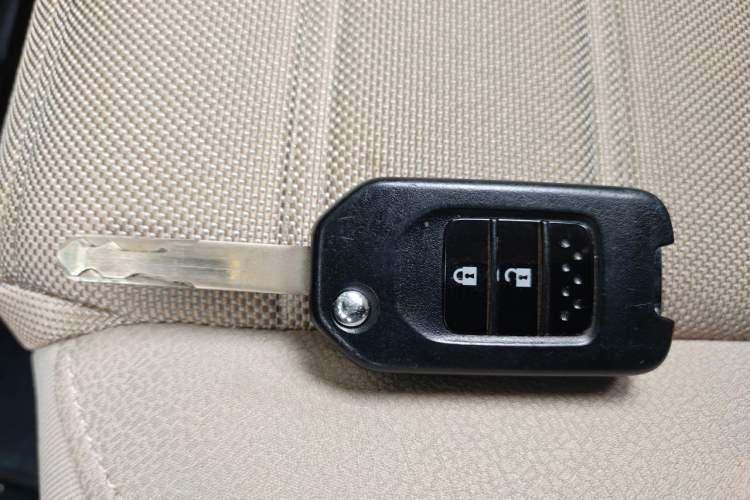 Used Honda CR-V 2021 240TURBO CVT 2WD Comfort Version Vehicle Key