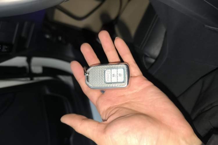 Used Honda CR-V 2021 240TURBO CVT 2WD Fashion Edition Vehicle Key