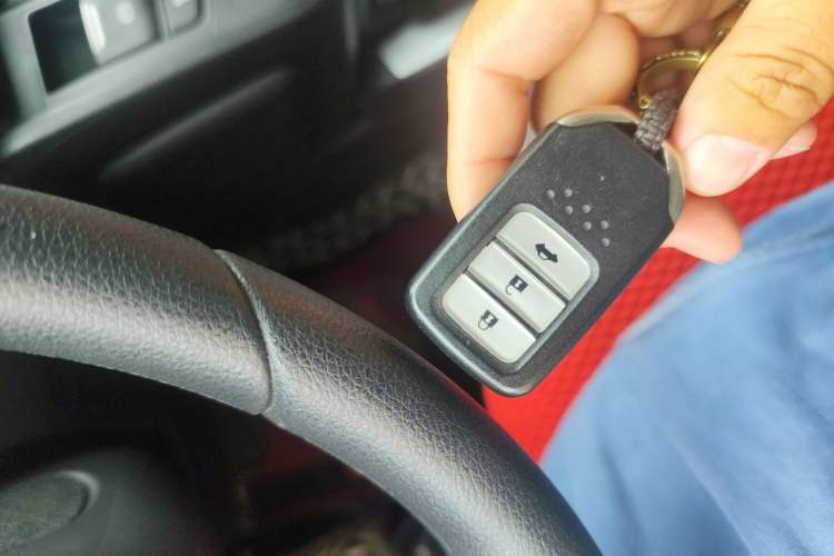 Used Honda CR-V 2021 240TURBO CVT 2WD Comfort Version Vehicle Key