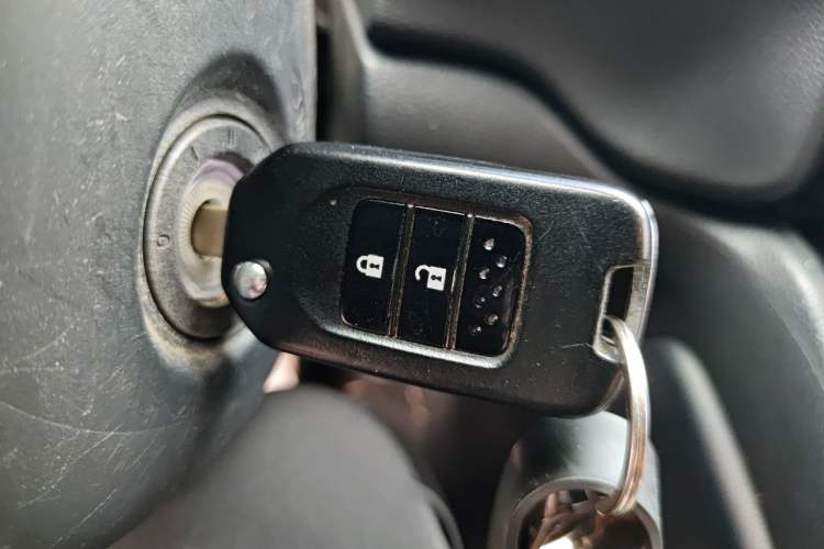 Used Honda CR-V 2021 240TURBO CVT 2WD Comfort Version Vehicle Key
