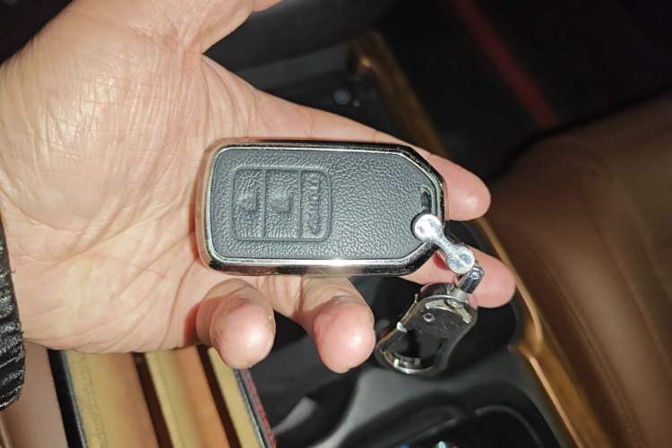 Used Honda CR-V 2021 Rui Hybrid 2.0L 2WD Pure Drive Edition Vehicle Key