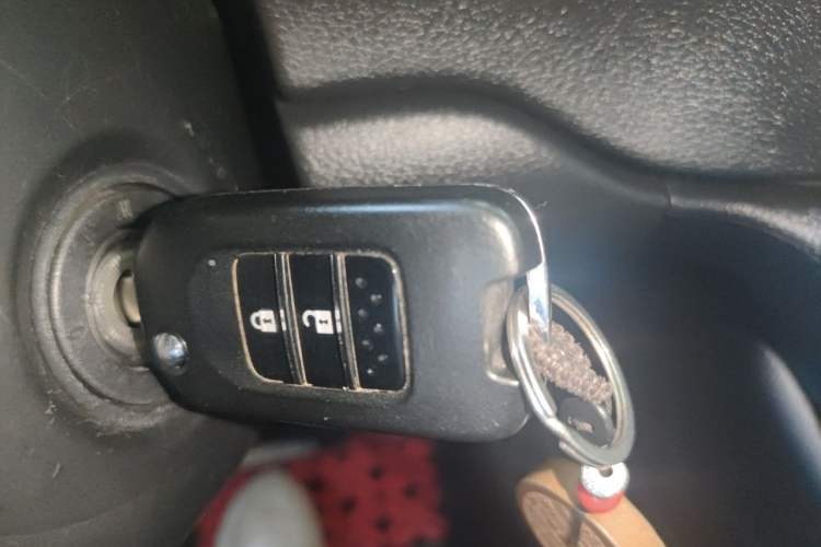 Used Honda CR-V 2021 240TURBO CVT 2WD Comfort Version Vehicle Key