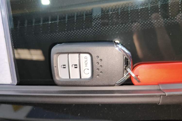 Used Honda CR-V 2021 240TURBO CVT 2WD Black Jazz Edition Vehicle Key