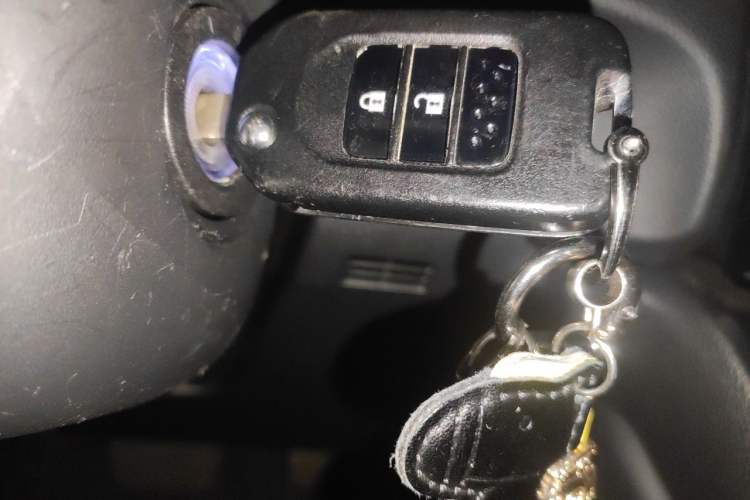 Used Honda CR-V 2021 240TURBO CVT 2WD Comfort Version Vehicle Key