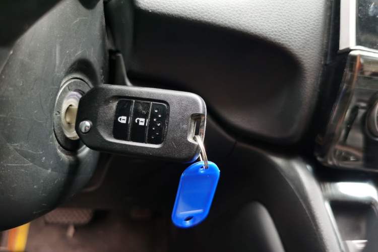 Used Honda CR-V 2021 240TURBO CVT 2WD Comfort Version Vehicle Key