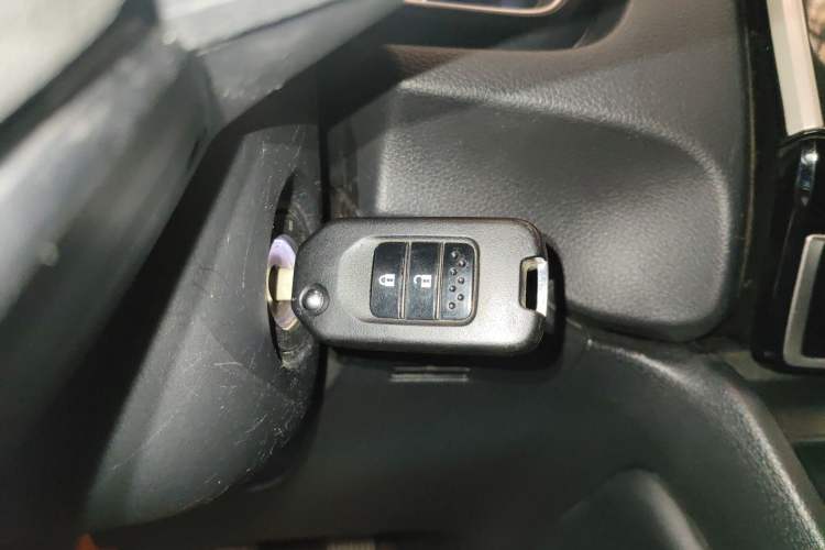 Used Honda CR-V 2021 240TURBO CVT 2WD Comfort Version Vehicle Key