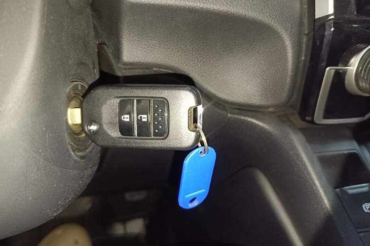 Used Honda CR-V 2021 240TURBO CVT 2WD Comfort Version Vehicle Key