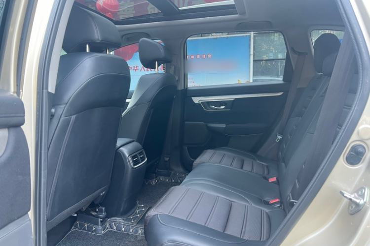 Used Honda CR-V 2021 240TURBO CVT Two-Wheel Drive Urban Edition Interior 3