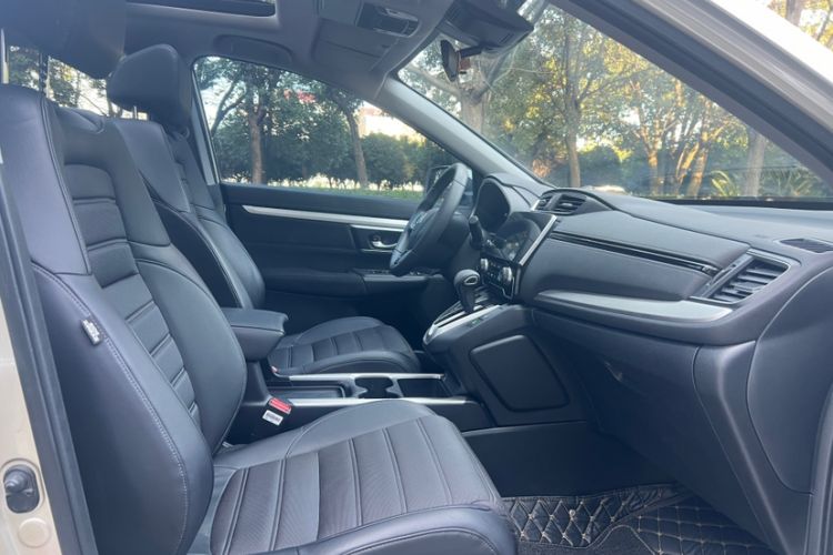 Used Honda CR-V 2021 240TURBO CVT Two-Wheel Drive Urban Edition Interior 4