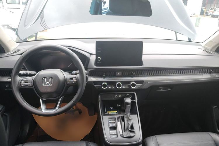 Used Honda CR-V 2023 240TURBO Two-Wheel Drive FENGSHANG Edition 5 Seats Center Console