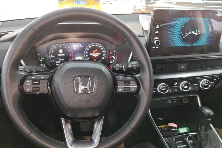 Used Honda CR-V 2023 240TURBO Two-Wheel Drive Deluxe Edition 7 Seats Center Console