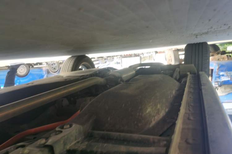 Used Honda CR-V 2023 2.0L eHEV Two-Wheel Drive Smart Edition Chassis Front Right