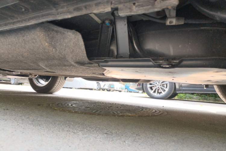 Used Honda CR-V 2023 2.0L eHEV Two-Wheel Drive Smart Edition Chassis Rear Left