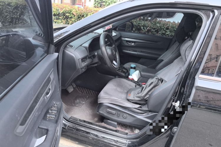 Used Honda CR-V 2023 2.0L eHEV Two-Wheel Drive Smart Edition Driver Seat