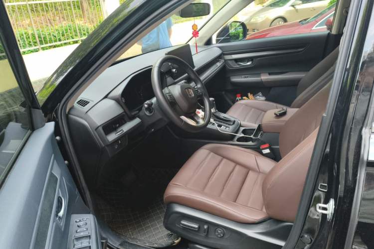 Used Honda CR-V 2023 240TURBO Two-Wheel-Drive Luxury Version 5 Seats Driver Seat