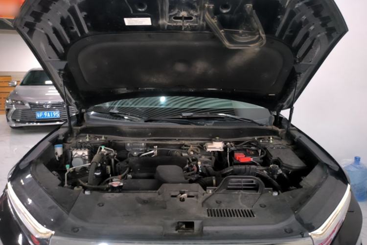 Used Honda CR-V 2023 240TURBO Two-Wheel Drive FENGSHANG Edition 5 Seats Engine Bay