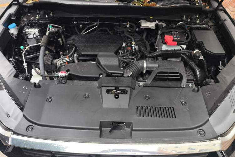 Used Honda CR-V 2023 240TURBO Two-Wheel Drive FENGSHANG Edition 5 Seats Engine Bay