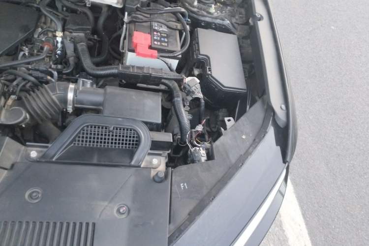 Used Honda CR-V 2023 240TURBO Two-Wheel-Drive Luxury Version 5 Seats Engine Bay Left