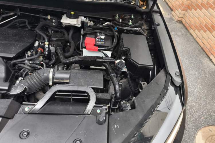 Used Honda CR-V 2023 240TURBO Two-Wheel Drive FENGSHANG Edition 5 Seats Engine Bay Left