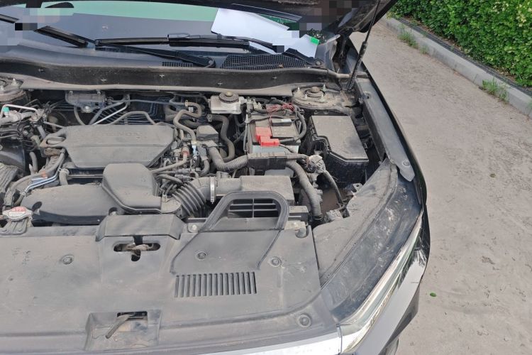 Used Honda CR-V 2023 240TURBO Two-Wheel-Drive Luxury Version 5 Seats Engine Bay Left