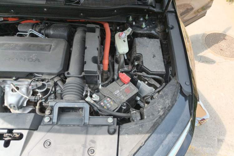 Used Honda CR-V 2023 2.0L eHEV Two-Wheel Drive Smart Edition Engine Bay Left