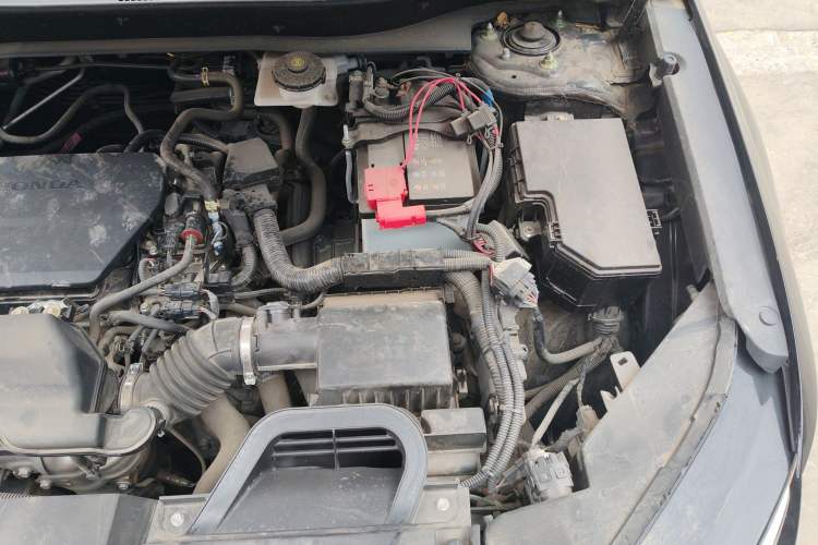 Used Honda CR-V 2023 240TURBO Two-Wheel Drive Active Version 5 Seats Engine Bay Left