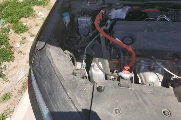 Used Honda CR-V 2023 2.0L eHEV Two-Wheel Drive Smart Edition Engine Bay Right