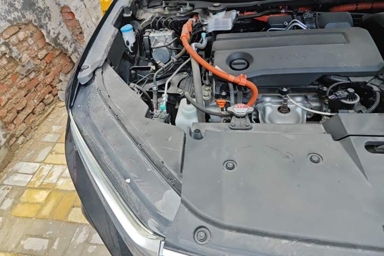 Used Honda CR-V 2023 2.0L eHEV Two-Wheel Drive Smart Edition Engine Bay Right