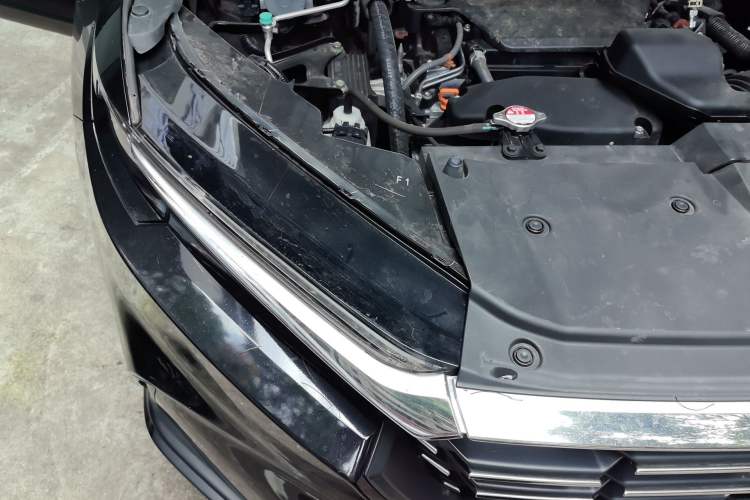 Used Honda CR-V 2023 240TURBO Two-Wheel Drive Smart Edition 5 Seats Engine Bay Right