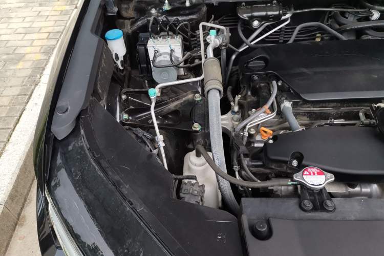 Used Honda CR-V 2023 240TURBO Two-Wheel Drive Active Version 5 Seats Engine Bay Right