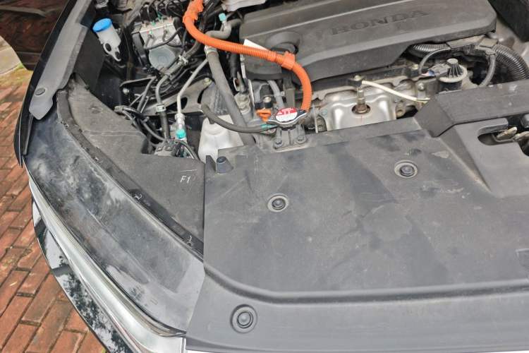 Used Honda CR-V 2023 2.0L eHEV Two-Wheel Drive Smart Edition Engine Bay Right