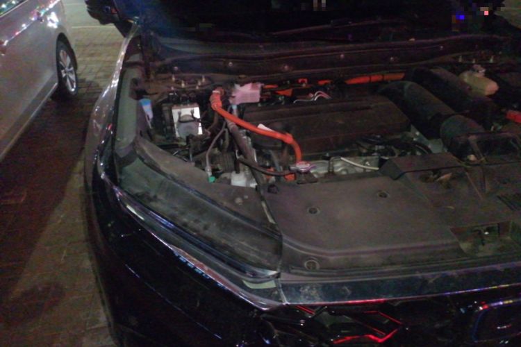 Used Honda CR-V 2023 2.0L eHEV Four-Wheel Drive Prestige Edition Engine Bay Right