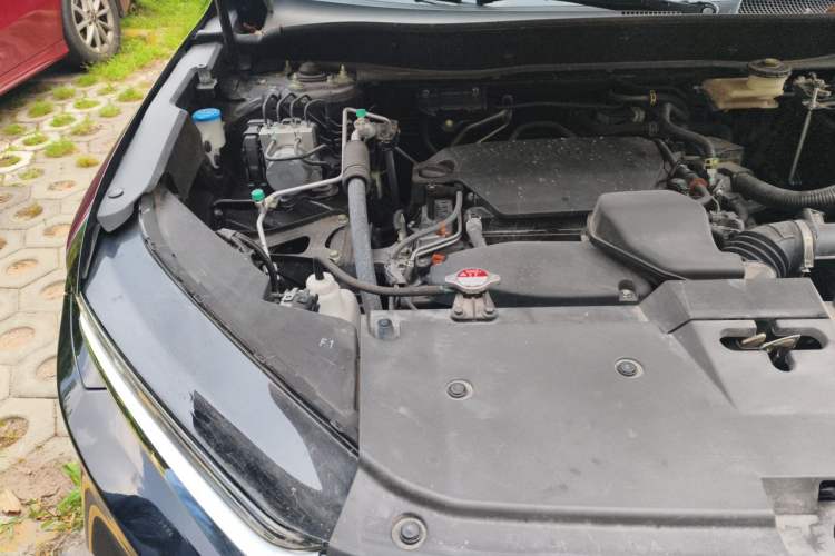 Used Honda CR-V 2023 240TURBO Two-Wheel-Drive Luxury Version 5 Seats Engine Bay Right